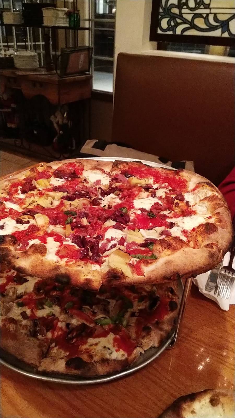 The Pie | restaurant | 216 Main St, Port Jefferson, NY 11777, USA | 6313314646 OR +1 631-331-4646