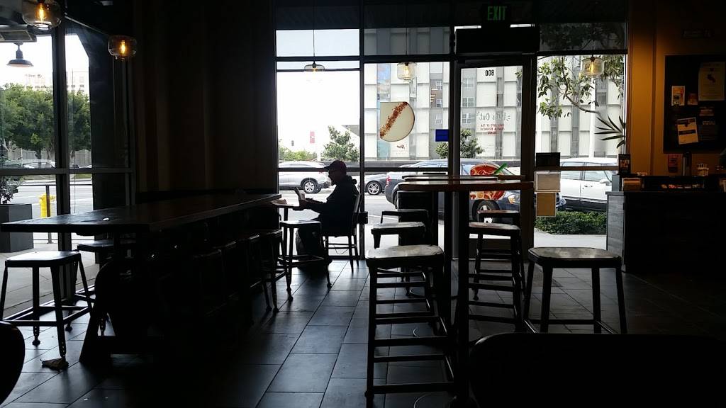 Starbucks | cafe | 421 W Broadway #800, Long Beach, CA 90802, USA | 5624959527 OR +1 562-495-9527