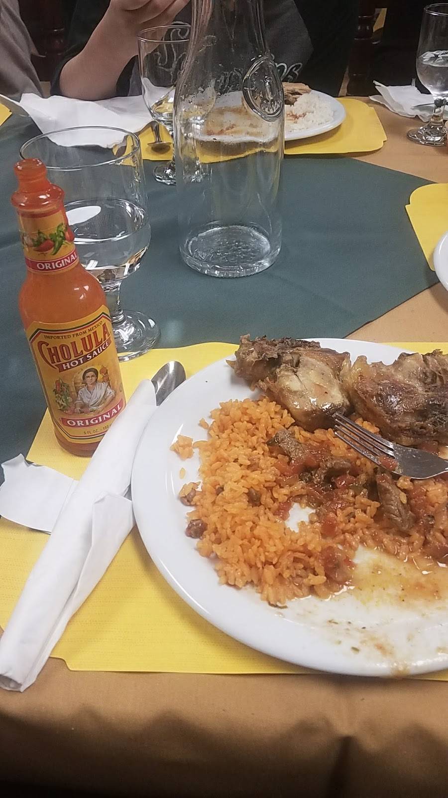 Cafe El Sol | restaurant | 1028 S 9th St, Milwaukee, WI 53204, USA | 4143843100 OR +1 414-384-3100