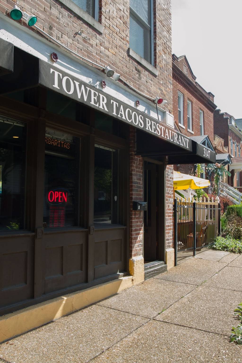 Tower Taco | restaurant | 3147 Cherokee St #2843, St. Louis, MO 63118, USA | 3142561141 OR +1 314-256-1141