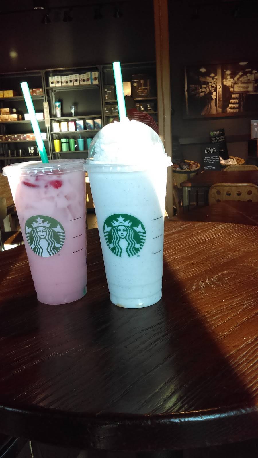 Starbucks | cafe | 2135 Northwest Hwy, Garland, TX 75041, USA | 9728642024 OR +1 972-864-2024