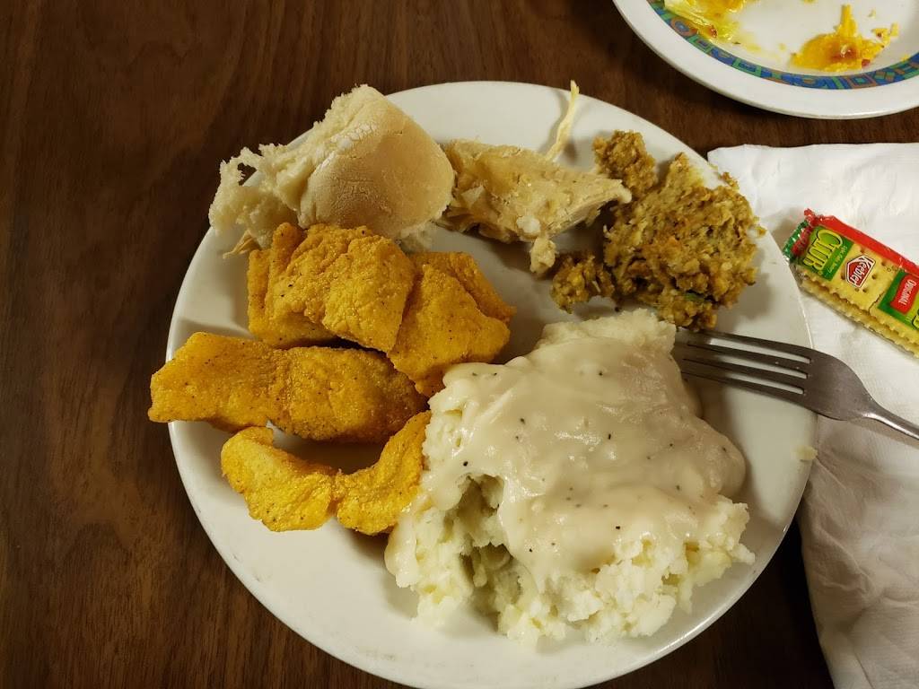 Peggys Own Family Restaurant | restaurant | 258-416 N 4th St, Jasper, MO 64755, USA | 4173942255 OR +1 417-394-2255