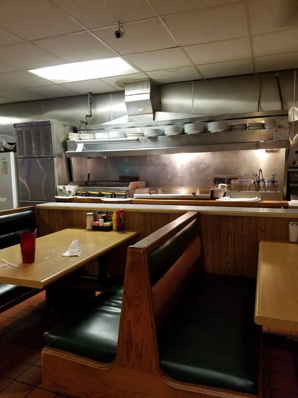 Peppy Grill | restaurant | 1004 Virginia Ave, Indianapolis, IN 46203, USA | 3176371158 OR +1 317-637-1158