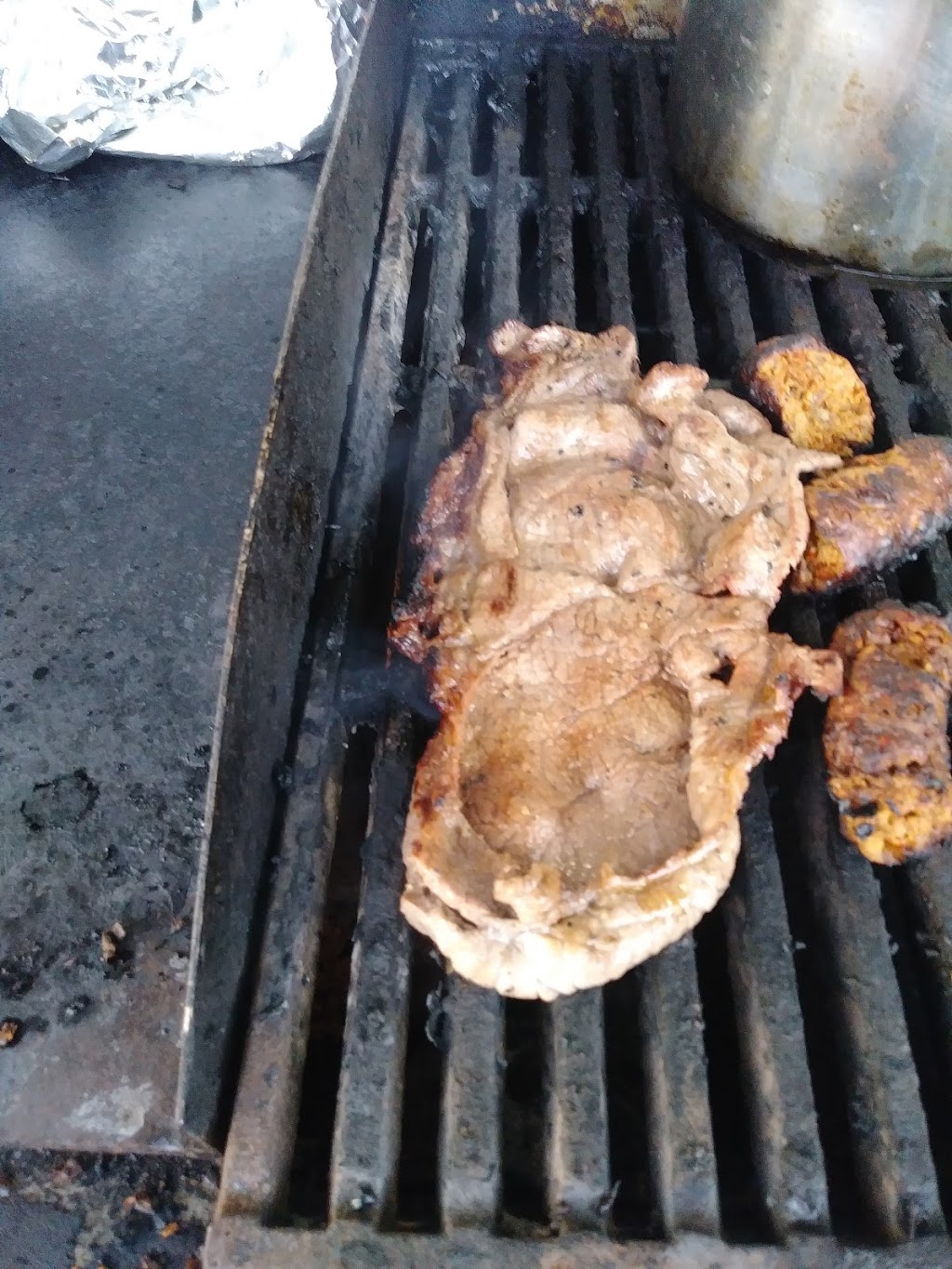 El Asador De Meyos | restaurant | 4709 Whittier Blvd, Los Angeles, CA 90022, USA | 3234952028 OR +1 323-495-2028