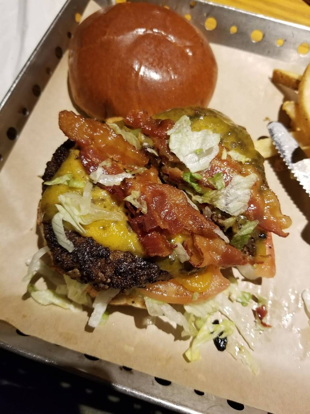 Chilis Grill & Bar | restaurant | 287 Goodman Rd W, Southaven, MS 38671, USA | 6623497002 OR +1 662-349-7002