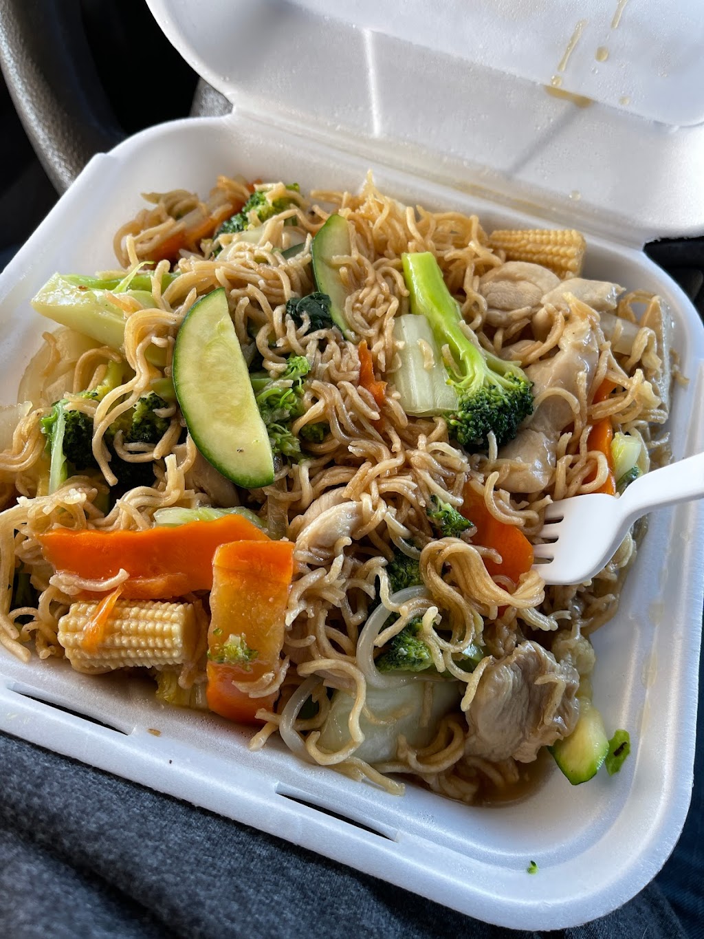 Hong Kong | restaurant | 550 Wake Ave, El Centro, CA 92243, USA | 7609704497 OR +1 760-970-4497