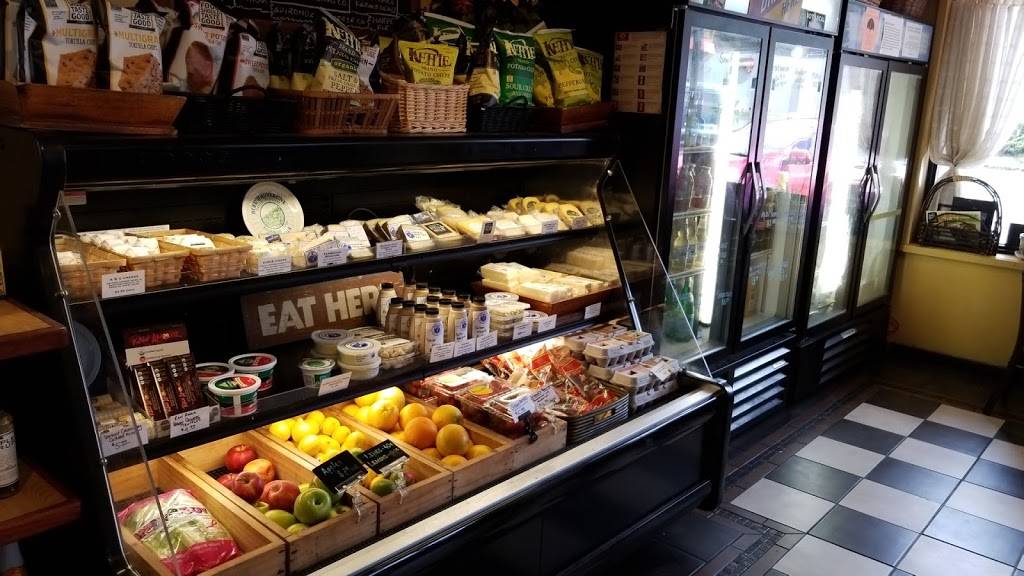 Blue Mountain Bistro To Go | meal takeaway | 948 NY-28, Kingston, NY 12401, USA | 8453409800 OR +1 845-340-9800