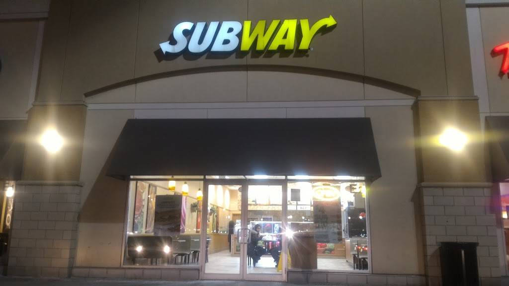 Subway | restaurant | 1900 Eglinton Ave E Unit E2, Scarborough, ON M1L 2L9, Canada | 4167500353 OR +1 416-750-0353