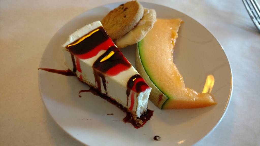 The Lake House | restaurant | 6331 Woodley Ave, Van Nuys, CA 91406, USA | 8187786530 OR +1 818-778-6530