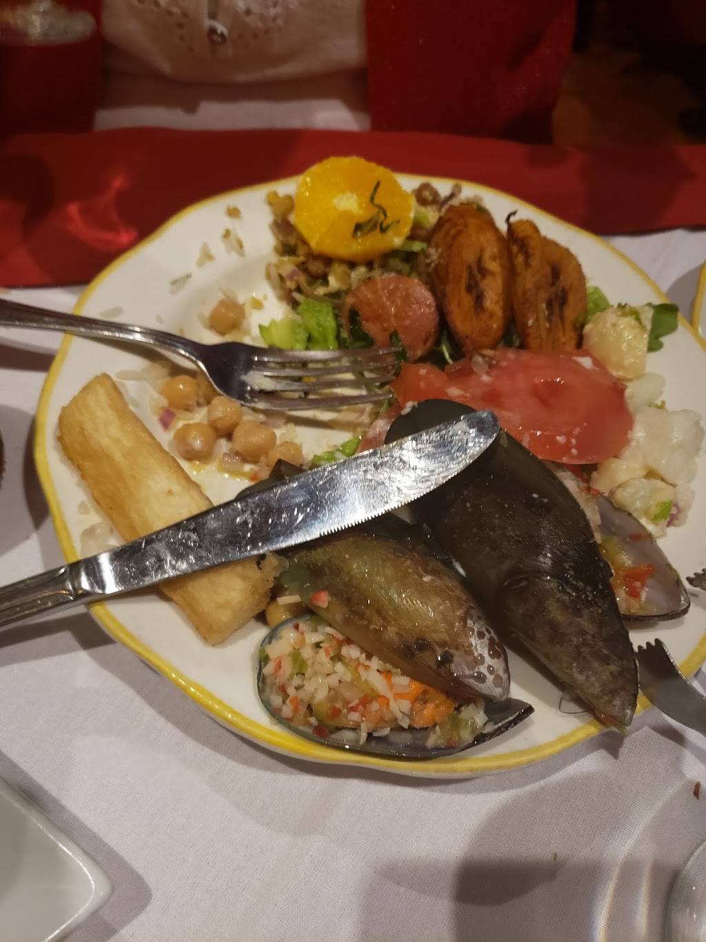 Boi na Brasa Bar & Grill | restaurant | 1 Merchant St, Newark, NJ 07105, USA | 9735221557 OR +1 973-522-1557