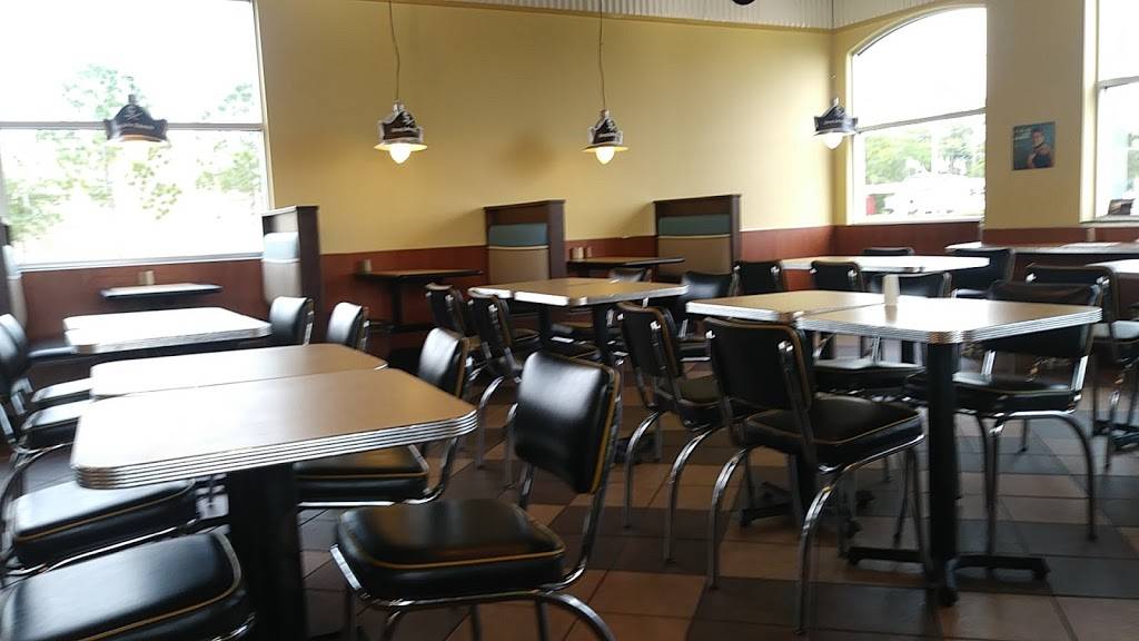 Long John Silvers | restaurant | 8539 US-19, Port Richey, FL 34668, USA | 7278496674 OR +1 727-849-6674