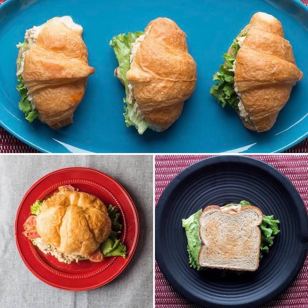 Alex Farms Hickory Smoked Chicken Salad | restaurant | 4780 Riverdale Rd Ste 16, Memphis, TN 38141, USA | 9015660297 OR +1 901-566-0297