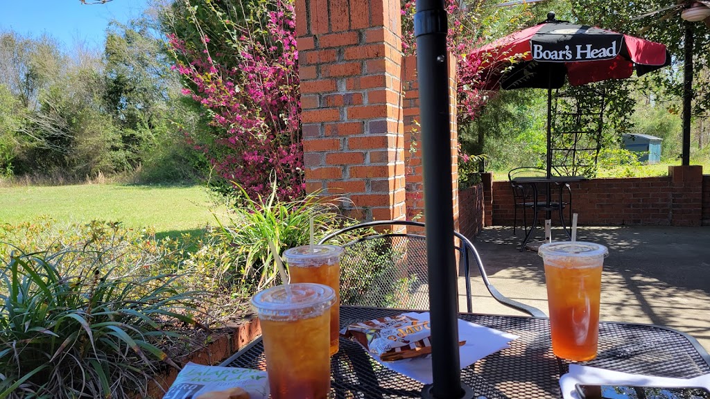 McKinelys Sandwich Shop | restaurant | 5262 Stewart St, Milton, FL 32570, USA | 8509830303 OR +1 850-983-0303