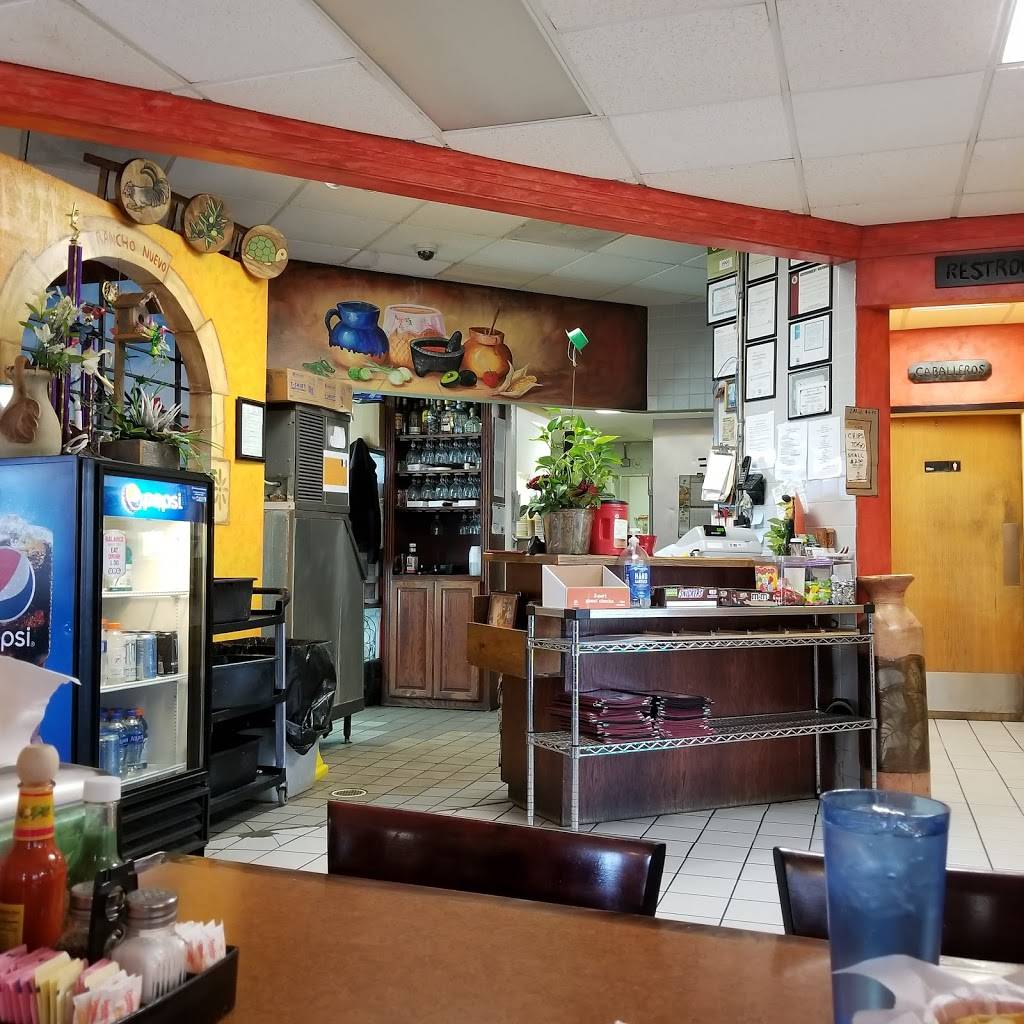 Rancho Nuevo | restaurant | 811 N Main St, Canton, IL 61520, USA | 3096495255 OR +1 309-649-5255