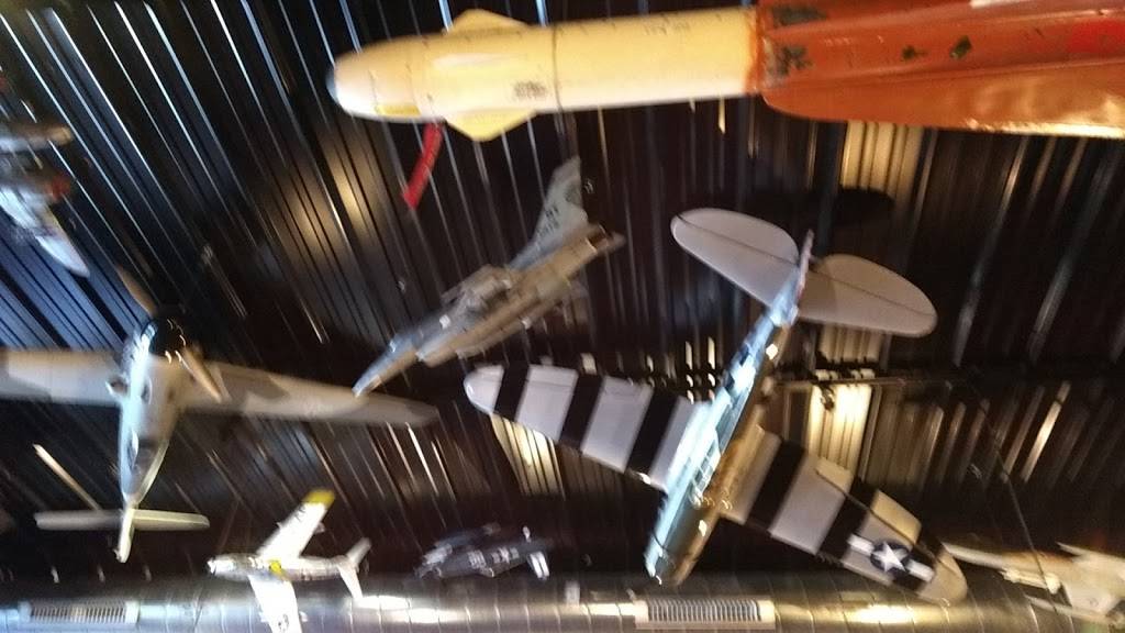 Major Toms Drop Zone | restaurant | 5842 Camp Rd, Hamburg, NY 14075, USA | 7166496100 OR +1 716-649-6100