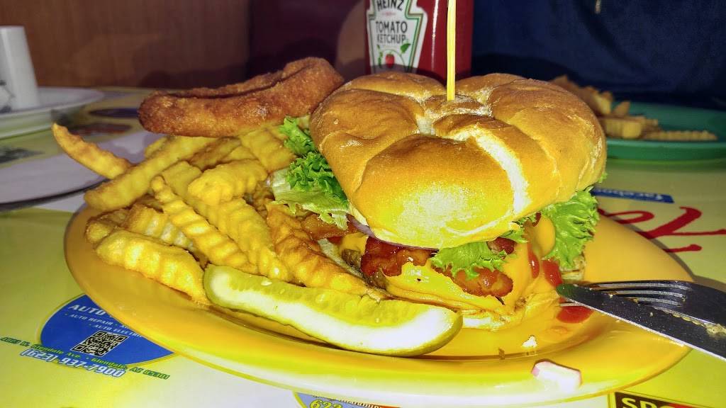 Fast Eddies Diner | restaurant | 17017 N 33rd Ave, Phoenix, AZ 85053, USA | 6029385688 OR +1 602-938-5688