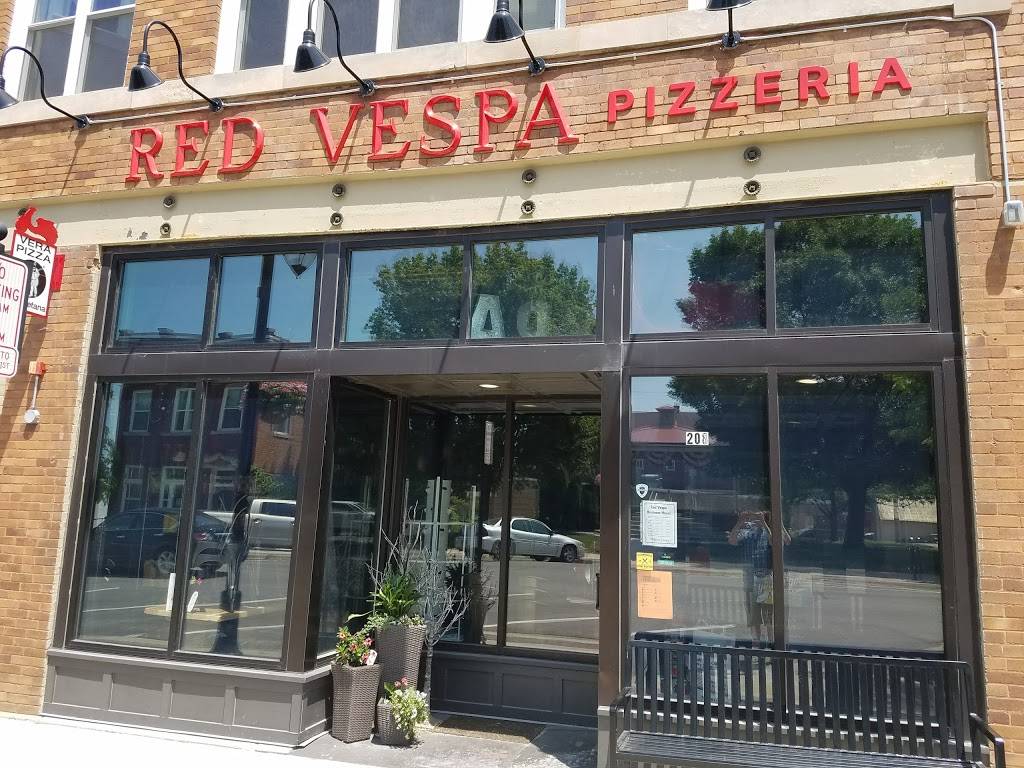 Red Vespa | restaurant | 208 E Main St, Solon, IA 52333, USA | 3196242080 OR +1 319-624-2080