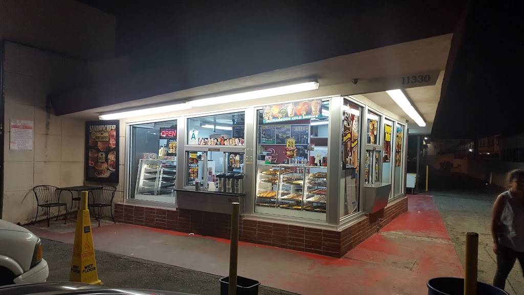 Winchells Donut House | cafe | 11330 Washington Blvd, Whittier, CA 90606, USA | 5626951716 OR +1 562-695-1716
