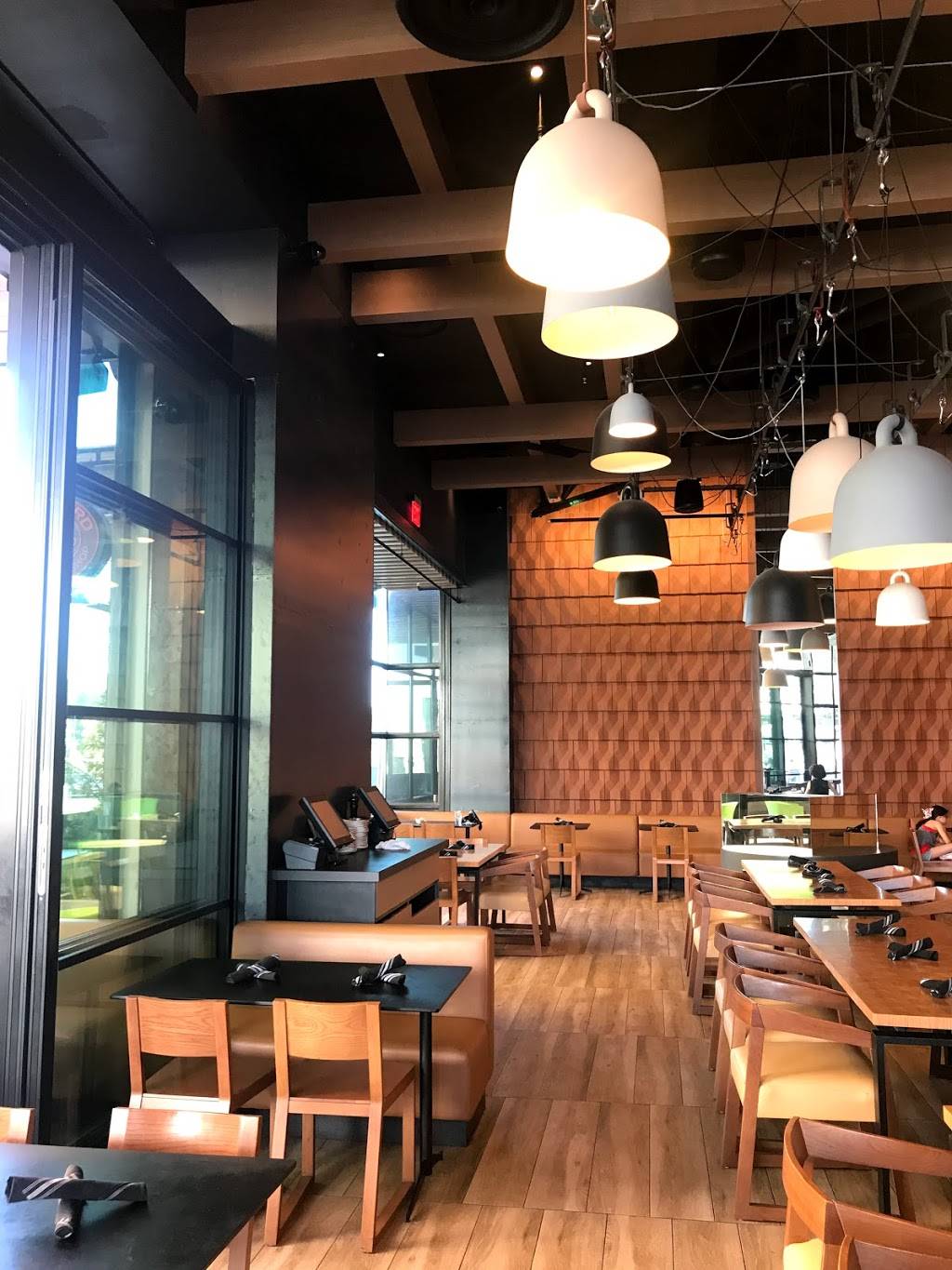 Smokeyard | restaurant | 4313 La Jolla Village Dr #4365, San Diego, CA 92122, USA | 8586307427 OR +1 858-630-7427