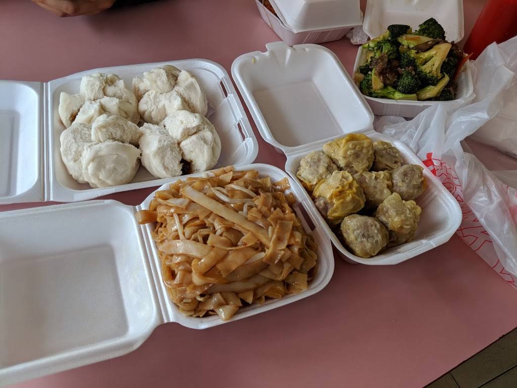 Lucky Deli | restaurant | 706 N Broadway, Los Angeles, CA 90012, USA | 2136257847 OR +1 213-625-7847