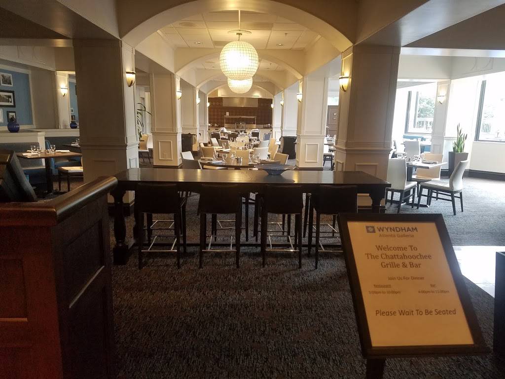 The Chattahoochee Grille | restaurant | 6345 Powers Ferry Rd NW, Atlanta, GA 30339, USA | 7709551700 OR +1 770-955-1700