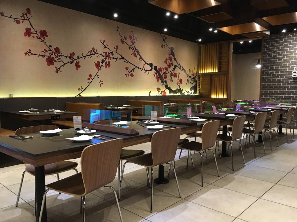 Morals Village Hot Pot Waterloo | restaurant | 160 University Ave W #19, Waterloo, ON N2L 3E9, Canada | 5199548883 OR +1 519-954-8883