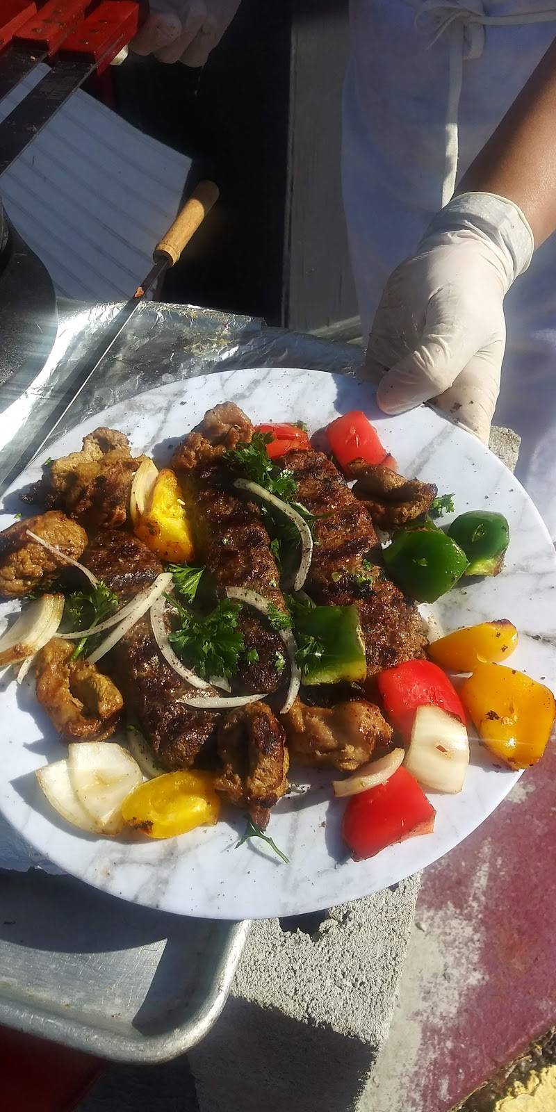 Arabian Nights Buffet | restaurant | 3927 Dixie Hwy, Louisville, KY 40216, USA | 5027424329 OR +1 502-742-4329