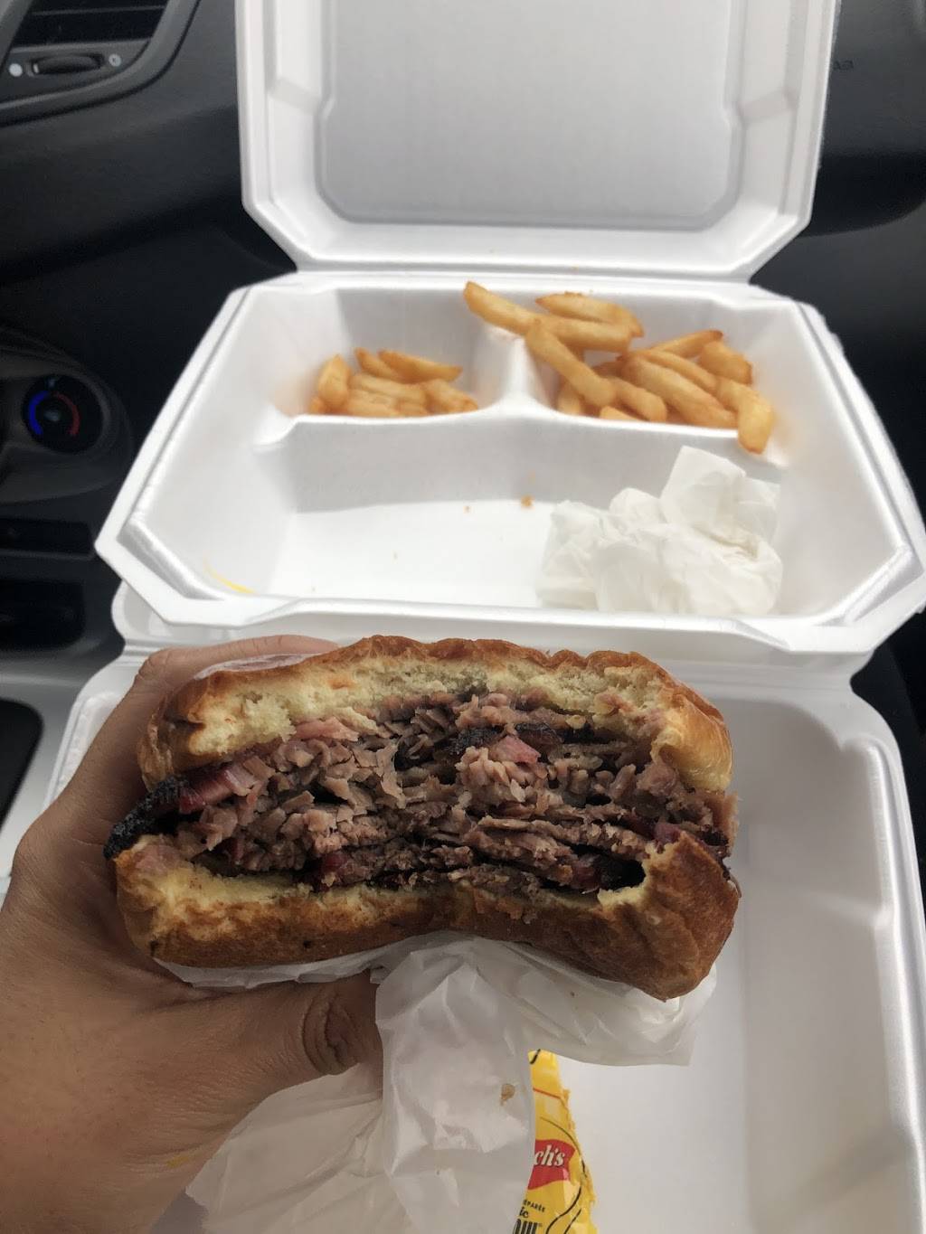 Big Bad W Pit BBQ | restaurant | 3249 Jefferson Davis Hwy Ste 103, Stafford, VA 22554, USA | 5407207100 OR +1 540-720-7100