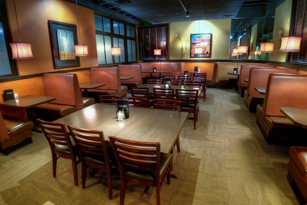 BlackStone | restaurant | 503 Westbury Dr #1, Iowa City, IA 52245, USA | 3193381770 OR +1 319-338-1770