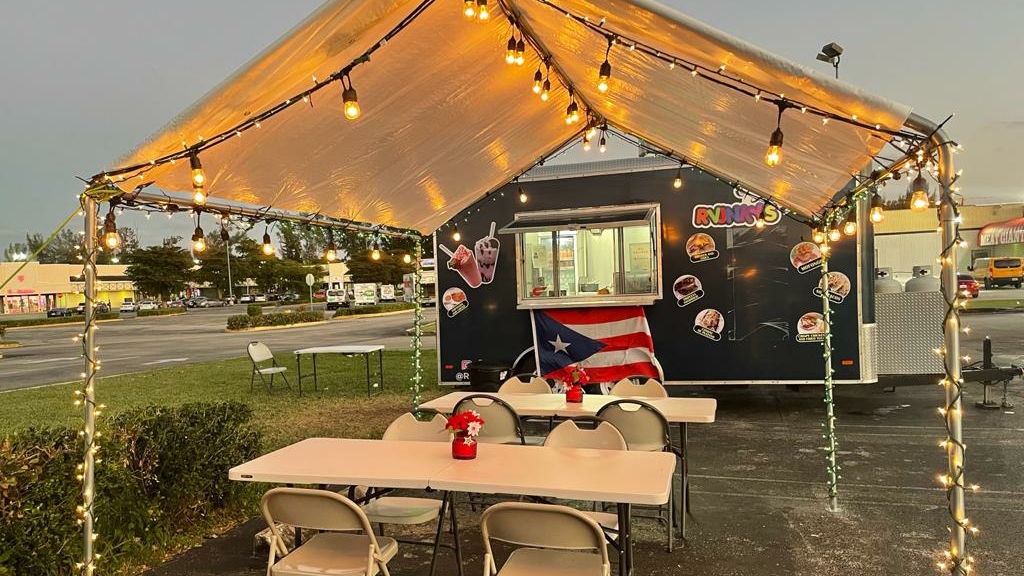 RVJNKYS Puertorican Cuban Food truck | restaurant | 27455 S Dixie Hwy, Homestead, FL 33032, USA | 7862173477 OR +1 786-217-3477