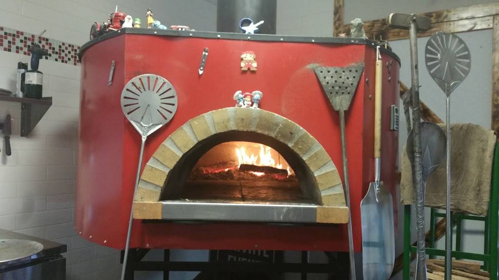 Bull Dog 100 Woodfired Pizza | restaurant | 601 W Rogers Blvd, Skiatook, OK 74070, USA | 9183969663 OR +1 918-396-9663