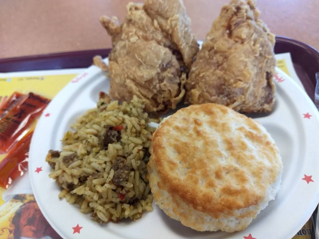 Bojangles Famous Chicken n Biscuits | restaurant | 5070 US-31, Calera, AL 35040, USA | 2056680146 OR +1 205-668-0146