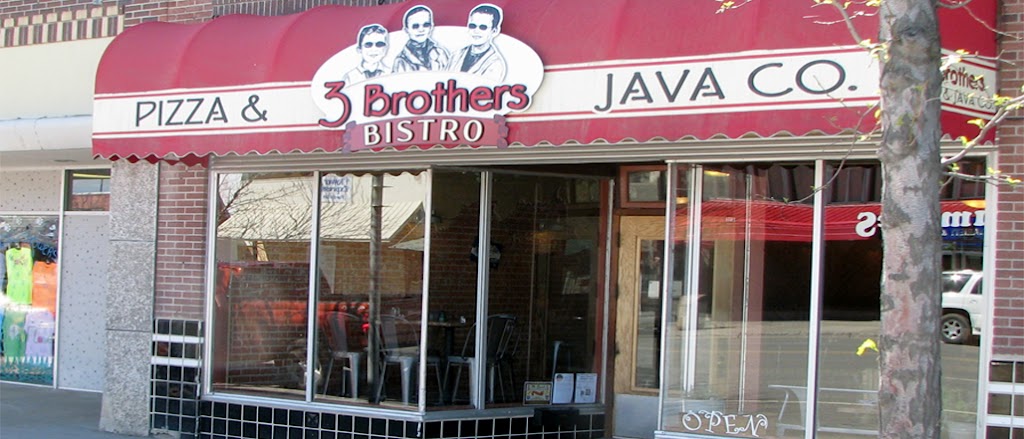 3 Brothers Bistro & Casino | restaurant | 316 N Center Ave, Hardin, MT 59034, USA | 4065455133 OR +1 406-545-5133
