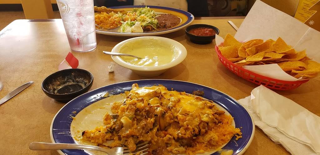 Los Hermanos Macias | restaurant | 208 E Broadway St, Drumright, OK 74030, USA | 9187298065 OR +1 918-729-8065