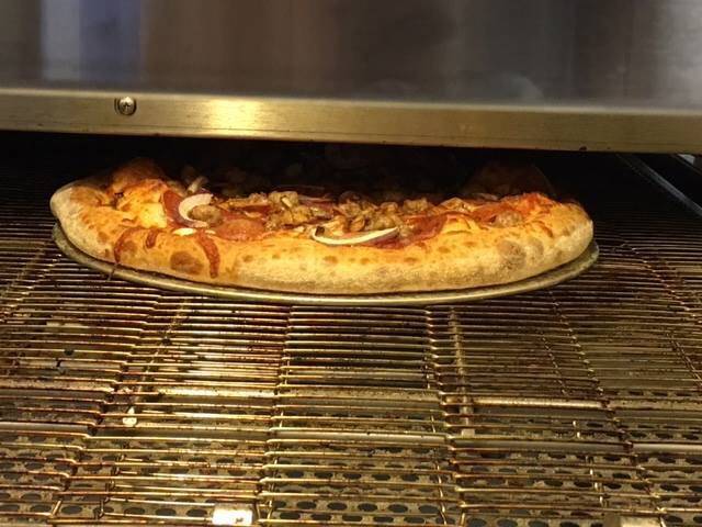 Sammys Pizza | meal delivery | 1039 Regents Blvd, Fircrest, WA 98466, USA | 2536257776 OR +1 253-625-7776