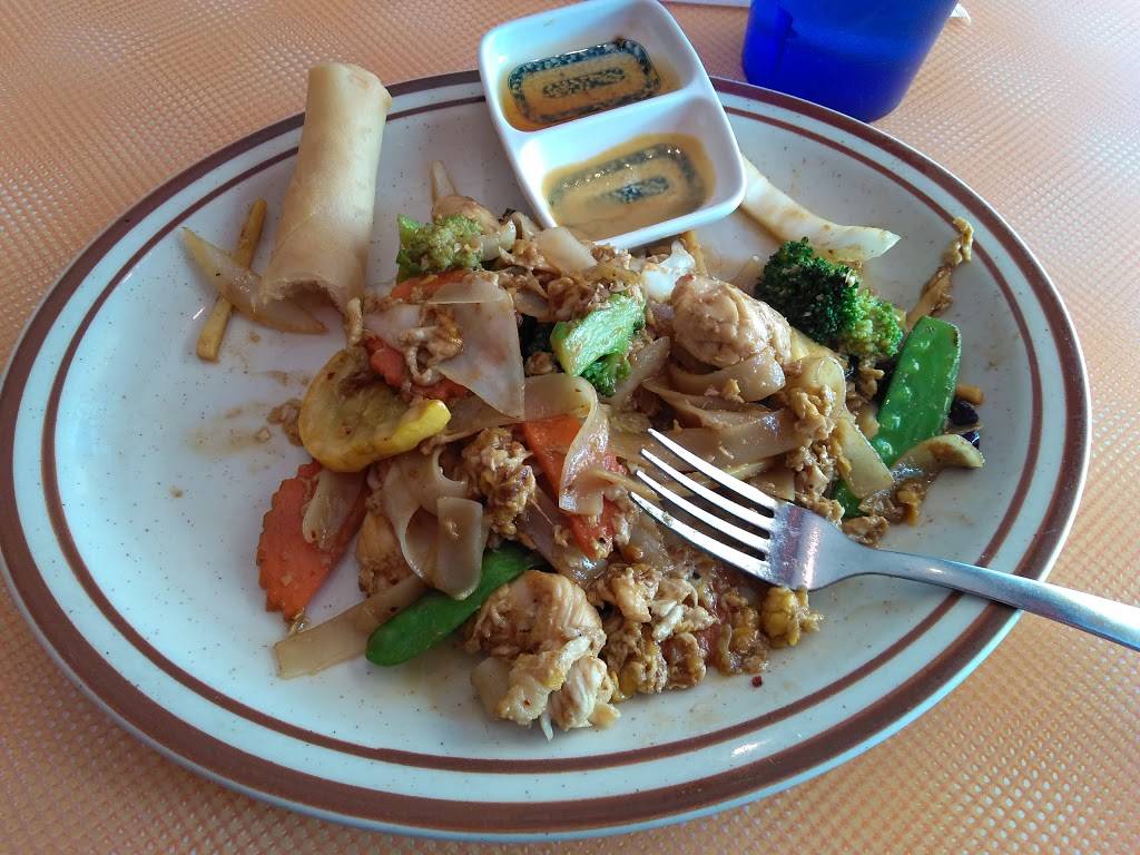 Thai Peppers | restaurant | 115 E Moore St, Southport, NC 28461, USA | 9104570095 OR +1 910-457-0095