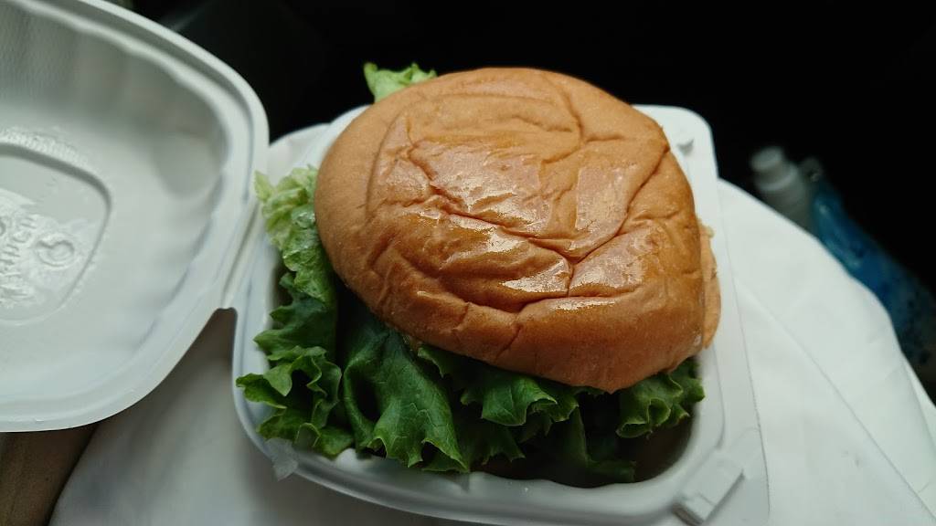 Teddys Bigger Burgers | restaurant | 134 Kapahulu Ave, Honolulu, HI 96815, USA | 8089263444 OR +1 808-926-3444