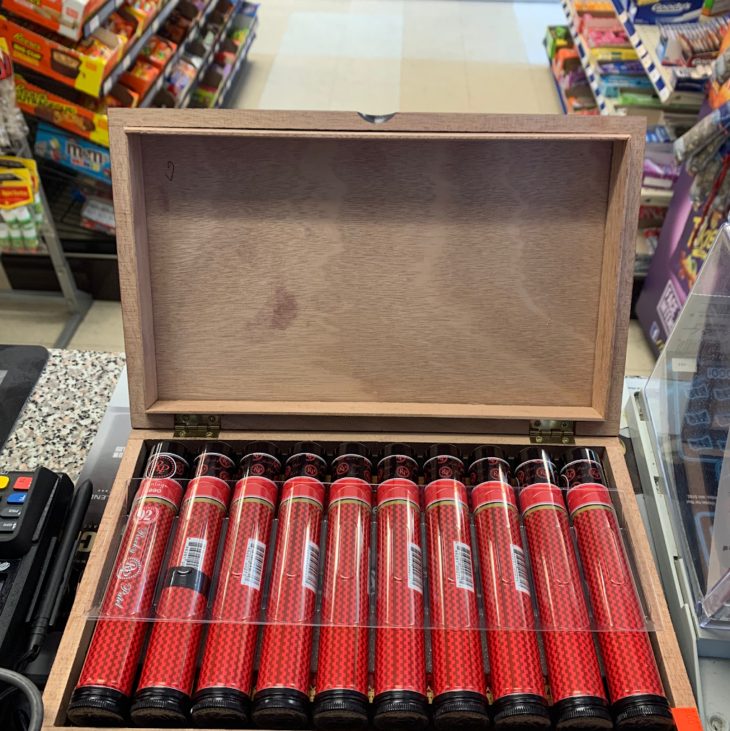 Discount Tobacco & Brew, Drive THRU | cafe | 2201 Fort Campbell Blvd, Clarksville, TN 37042, USA | 9319192416 OR +1 931-919-2416