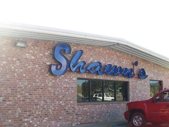 Starbucks | cafe | 11460 US-431 #100, Guntersville, AL 35976, USA | 2568786566 OR +1 256-878-6566