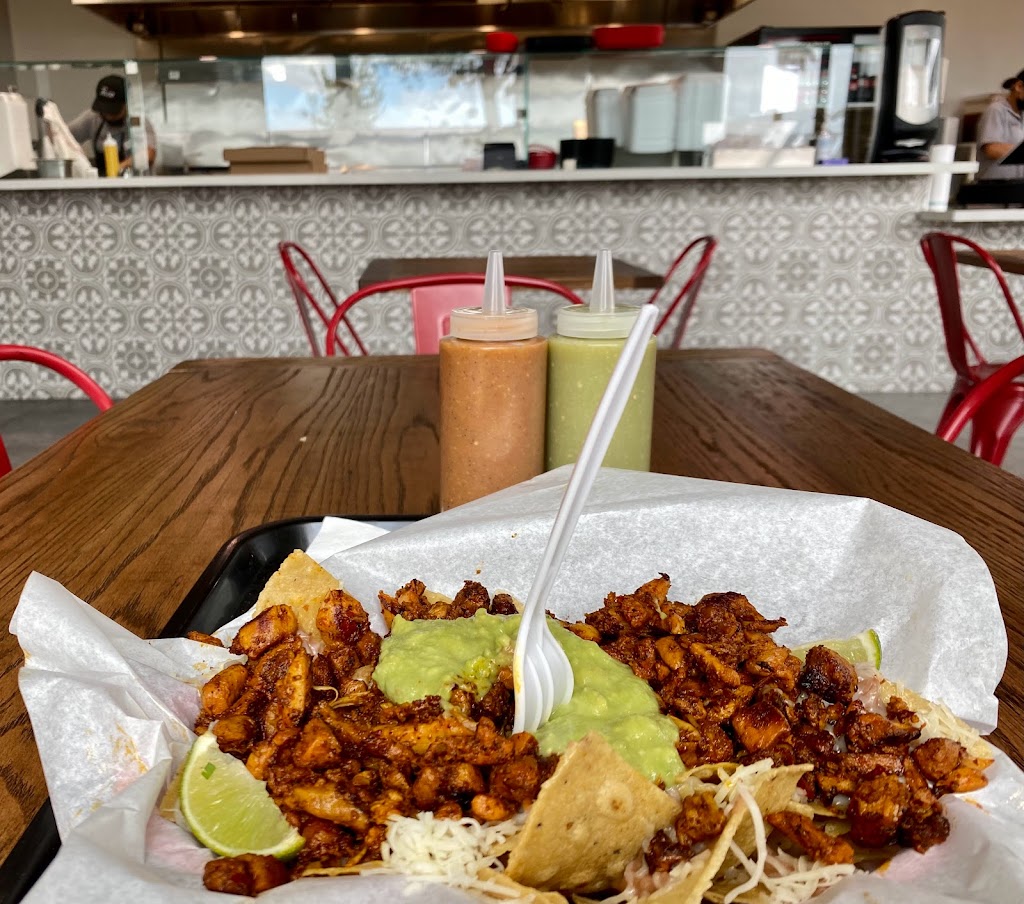 Taco Lounge Escaya | restaurant | 1970 Avenida Escaya Suite 105, Chula Vista, CA 91913, USA | 6193490009 OR +1 619-349-0009