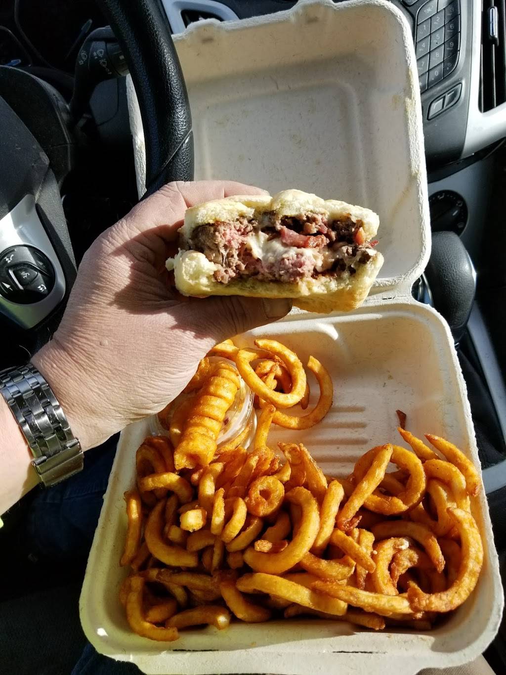 Rideout Market & Grill | restaurant | 348 Augusta-Rockland Rd, Windsor, ME 04363, USA | 2075497000 OR +1 207-549-7000