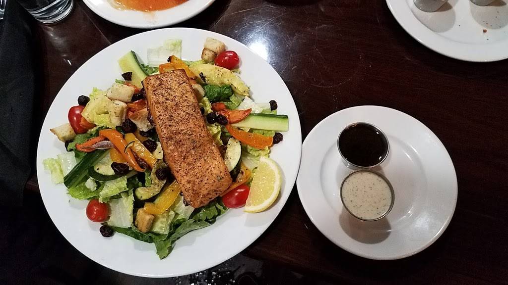 Prime 10 | restaurant | 15600 W 10 Mile Rd #17, Southfield, MI 48075, USA | 2483277344 OR +1 248-327-7344