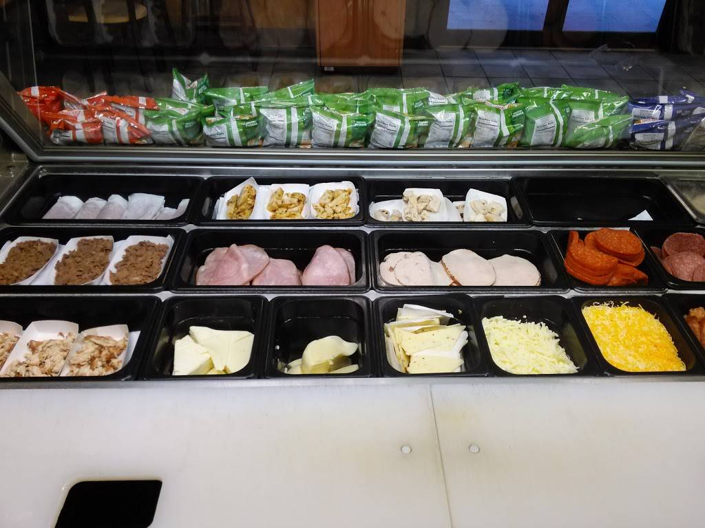 Subway Restaurants | restaurant | 8215 W Beaver St, Jacksonville, FL 32220, USA | 9047861575 OR +1 904-786-1575