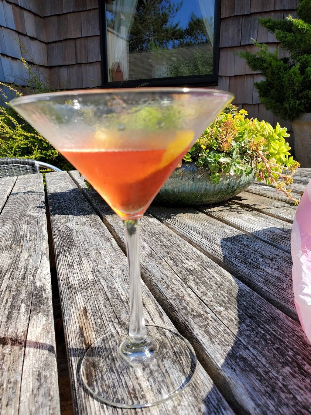 Bistro | restaurant | 263 N Hemlock St, Cannon Beach, OR 97110, USA | 5034362661 OR +1 503-436-2661