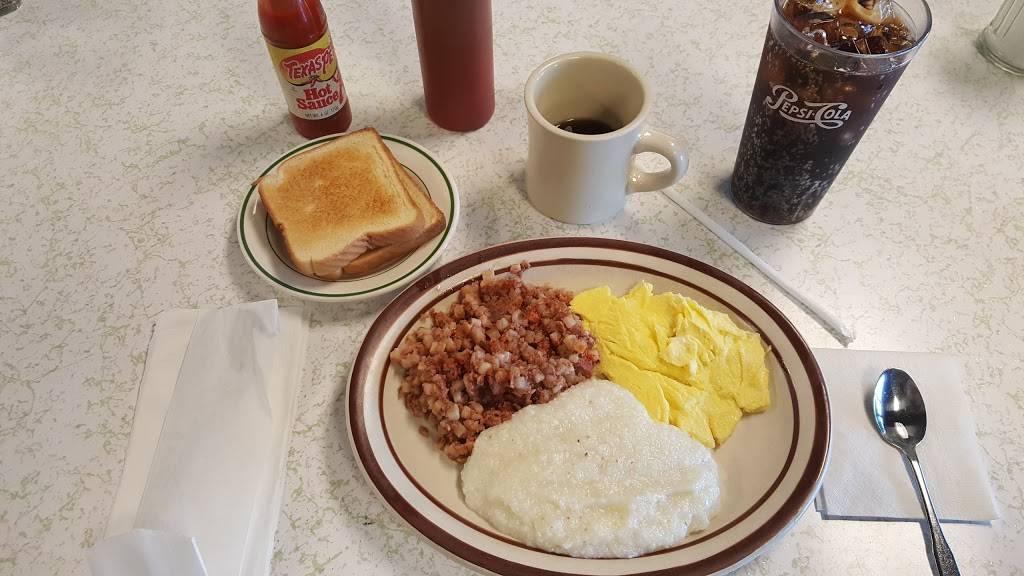 Continental Cafe | restaurant | 808 Elm St, Fayetteville, NC 28303, USA | 9104847476 OR +1 910-484-7476