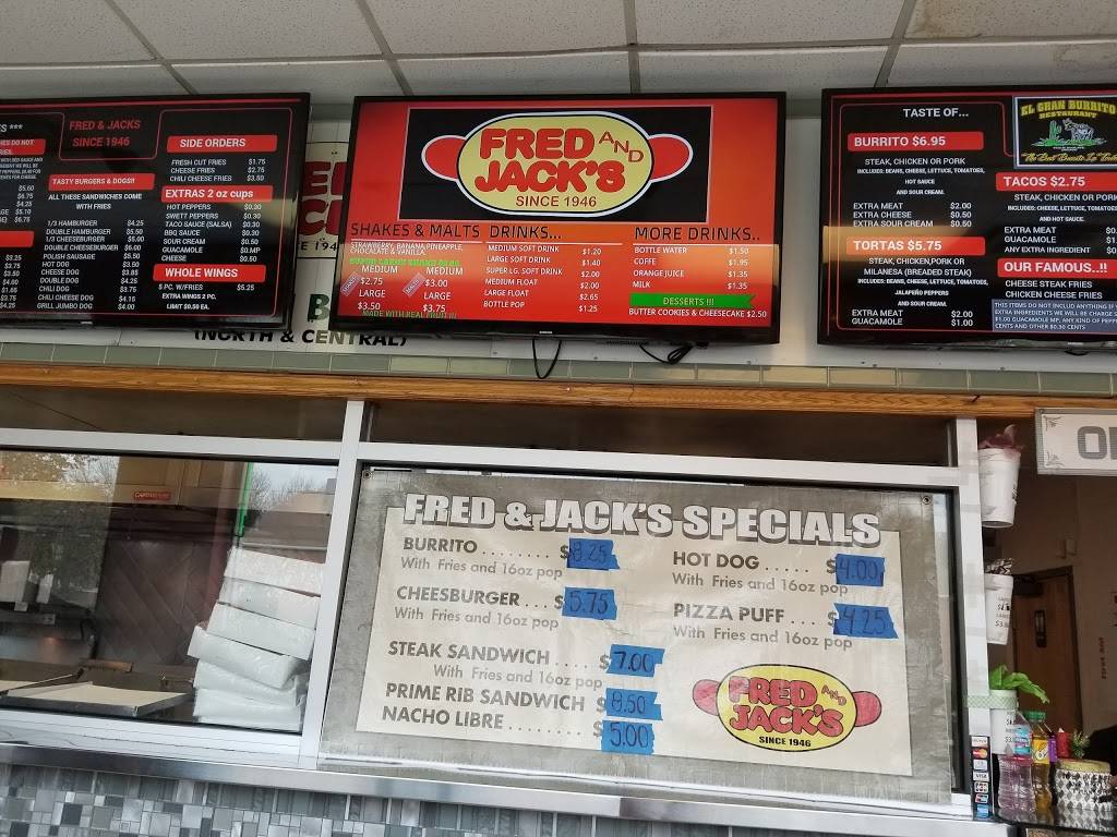 Fred and Jacks | restaurant | 7600 S Yale Ave, Chicago, IL 60620, USA | 7737839700 OR +1 773-783-9700
