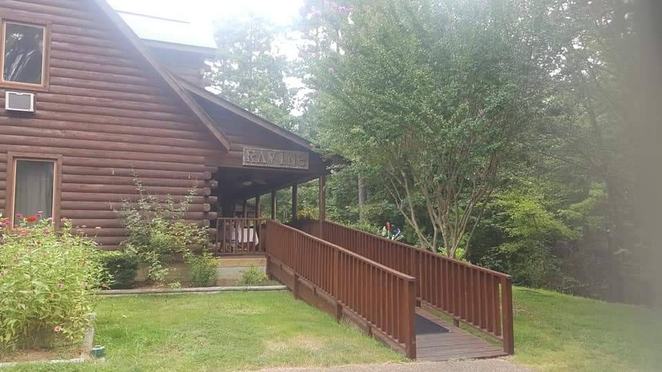 ravine | restaurant | 53 Co Rd 321, Oxford, MS 38655, USA | 6622344555 OR +1 662-234-4555