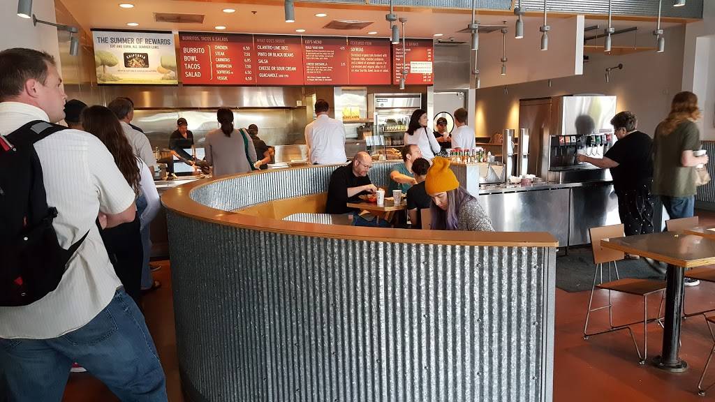 Chipotle Mexican Grill | restaurant | 8422 Old Sauk Rd, Middleton, WI 53562, USA | 6088260919 OR +1 608-826-0919