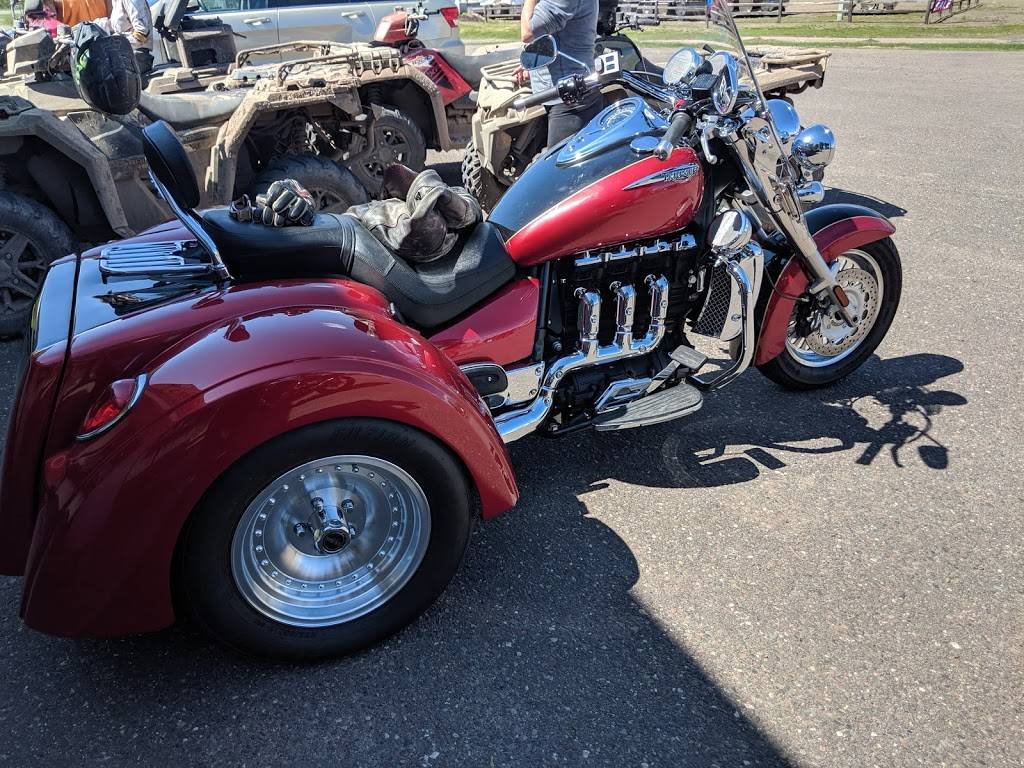 Rusty Hook Saloon and Smokehouse | restaurant | 10929 W, Co Rd B, Hayward, WI 54843, USA | 7154624031 OR +1 715-462-4031