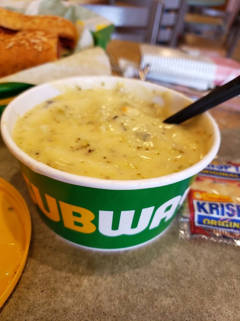 Subway | meal takeaway | 7100 Airport Rd, El Paso, TX 79906, USA | 9157817015 OR +1 915-781-7015